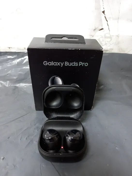 BOXED SAMSUNG GALAXY BUDS PRO IN BLACK