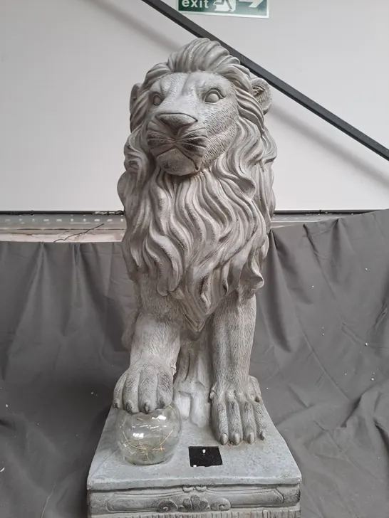 BOXED MY GARDEN STORIES LION SCULPTURE - COLLECTION ONLY