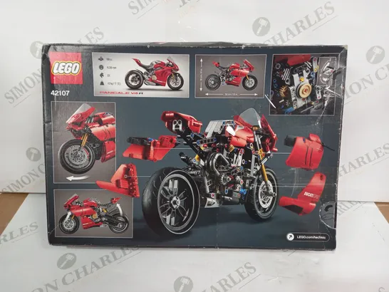 LEGO TECHNIC 42107 - DUCATI PANIGALE V4 R