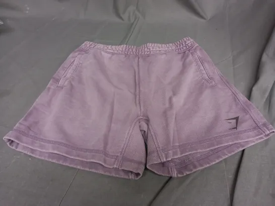 GYMSHARK HERITAGE SHORTS SIZE M