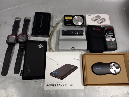 LOT OF 9 ASSORTED TECH ITEMS TO INCLUDE BOSCH LASER LEVEL, ELGATO GAME CAPTURE AND INIU POWER BANK