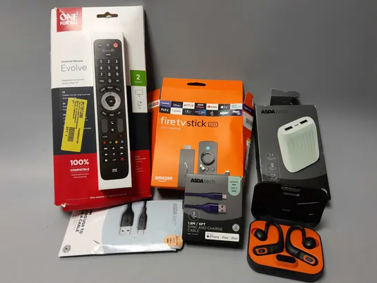 APPROXIMATELY 20 ASSORTED ELECTRICAL ITEMS TO INCLUDE ONE FOR ALL REMOTE, FIRE TV STICK LITE, EARBDS, ETC