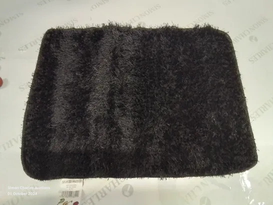 BRAND NEW PACO HOME BLACK SHAGGY 40X55CM BATH MAT