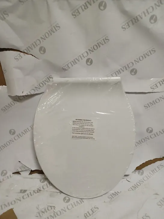 HEAVY DUTY WHITE TOILET SEAT 