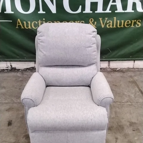 QUALITY BRITISH DESIGNED & MANUFACTURED G PLAN NEWMARKET POWER RECLINER ARMCHAIR PIERO SILVER FABRIC 