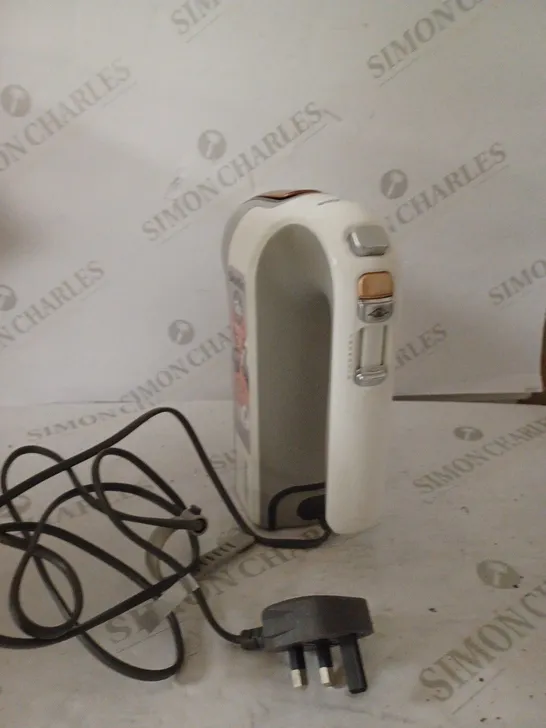 BREVILLE HEATSOFT HAND MIXER 