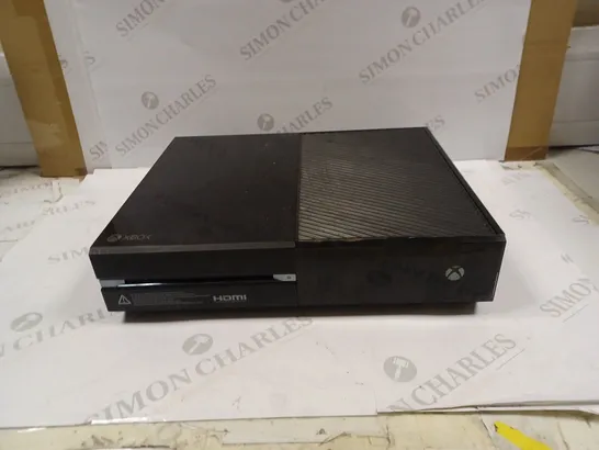 BLACK XBOX ONE CONSOLE - NO WIRES 