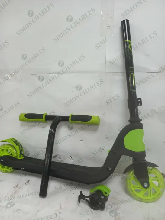 BOXED EVO LIGHT SPEED LIME KIDS SCOOTER  RRP £34.99