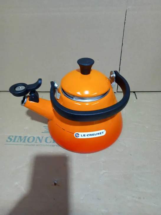 LE CREUSET KONE STOVE-TOP KETTLE 