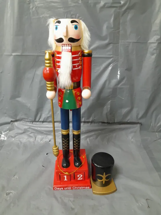 BOXED THREE KINGS STANDING WOODEN NUTCRACKER ADVENT CALENDAR COUNTDOWN RRP £29.99