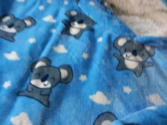 KOALA BLUE HOODED BLANKET 