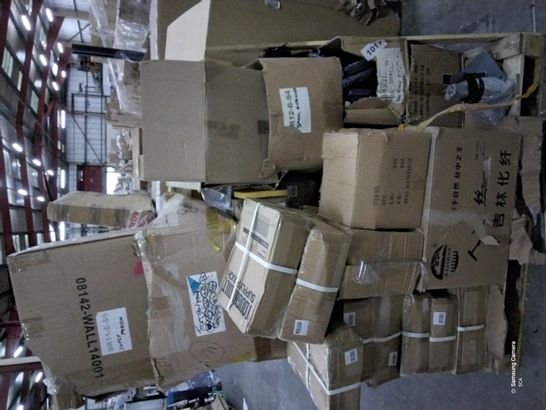 PALLET OF ASSORTED HARDWARE ITEMS, INCLUDING, DVD CASES, NOSE CLIPS, D9G SNUGGIES, TOUGHBUILT SUPPLY POUCHES,