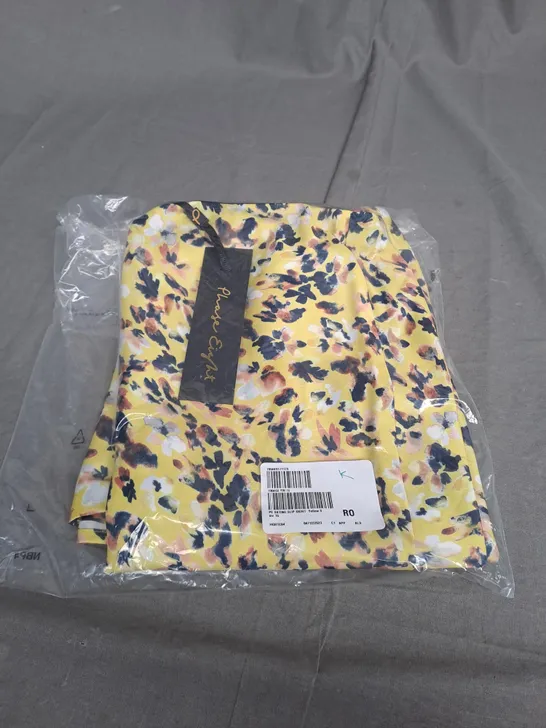 SEALED PHASE EIGHT SATING SLIP YELLOW SKIRT  - SIZE 16