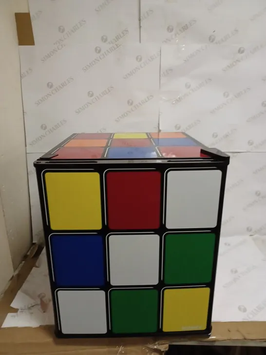 HUSKY HUS-HU231 RUBIKS CUBE MINI FRIDGE COLLECTION ONLY 