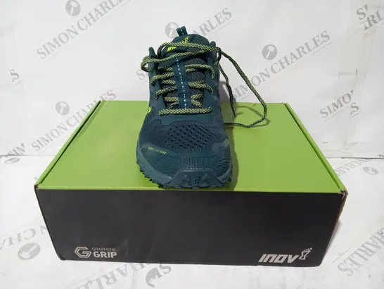 BOXED PAIR OF INOV PARKCLAW G 280 SHOES IN PINE/YELLOW UK SIZE 7