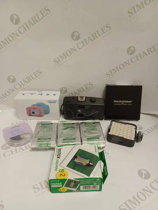 APPROXIMATELY 15 ASSORTED PHOTOGRAPHY PRODUCTS TO INCLUDE LED FLASH, CHILDRENS DIGITAL CAMERA FUJIFILM INSTAX INSTANT FILM ETC