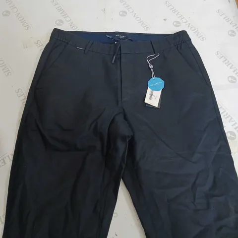 MR MARVIS THE ACTIVIES TROUSERS - W33 L32