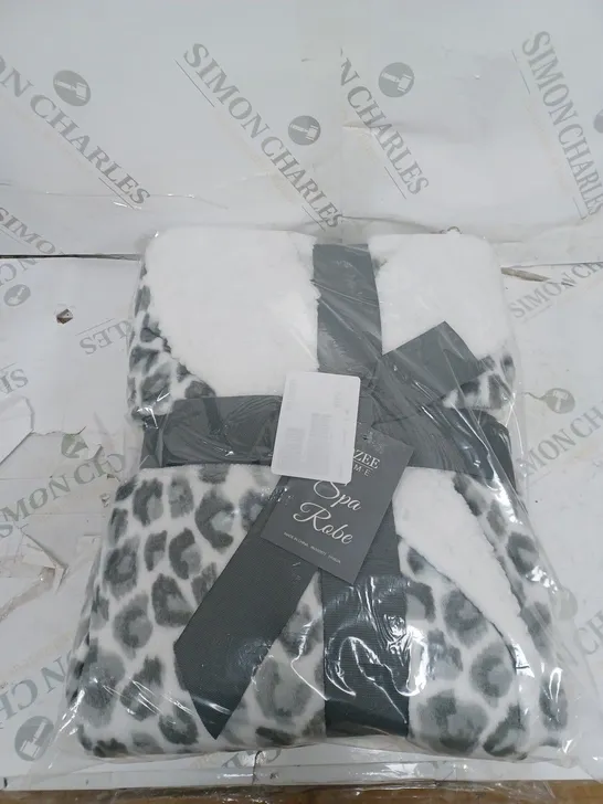 HOME COZEE SPA ROBE SIZE XXL