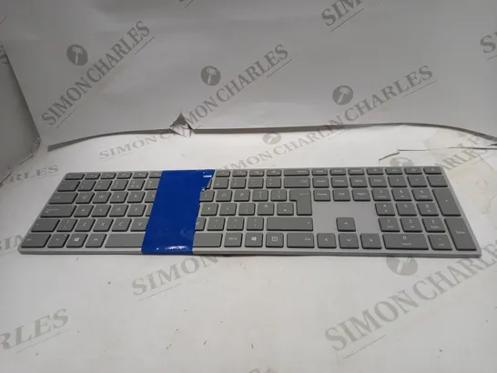 MICROSOFT SURFACE KEYBOARD