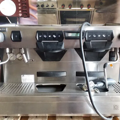 RANCILIO RAN7-2 COMMERCIAL 2 BARRISTA COFFEE MACHINE 