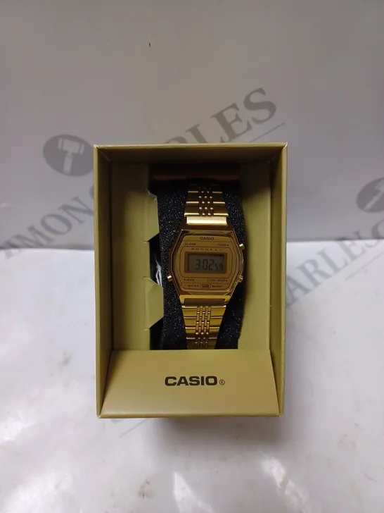 CASIO VINTAGE WR GOLD DIGITAL WATCH 