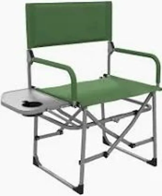 BOXED OUTSUNNY FOLDING DIRECTORS CAMPING CHAIR, WITH SIDE TABLE - GREEN