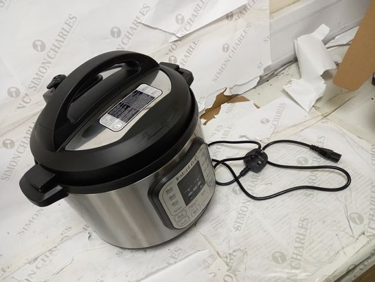 INSTANT POT DUO PRESSURE COOKER