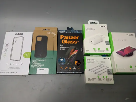 BOX OF APPROX 15 ASSORTED PHONE ITEMS TO INCLUDE - QDOS HYBRID CASE - NELKIN CHARGING PAD - BELKIN BOOSTCHARGE ETC