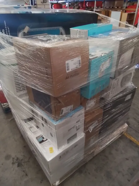 PALLET TO CONTAIN APPROXIMATELY 18 ASSORTED ELECTRONIC GOODS & PRODUCTS. INCLUDES