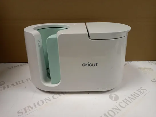 CRICUT MUG PRESS