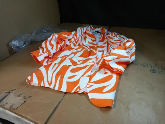 ORANGE ZEBRA RUCHED SLEEVED BLAZED