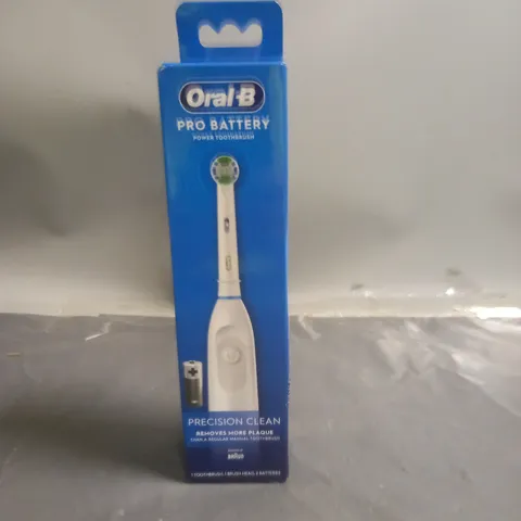 ORAL B PRECISION CLEAN PRO BATTERY POWERED TOOTHBRUSH