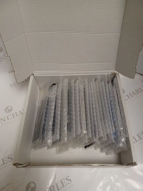 BOX OF APPROXIMATELY 25 ASSORTED REPLACEMENT SMARTPHONE SCREENS FOR VARIOUS MODELS 