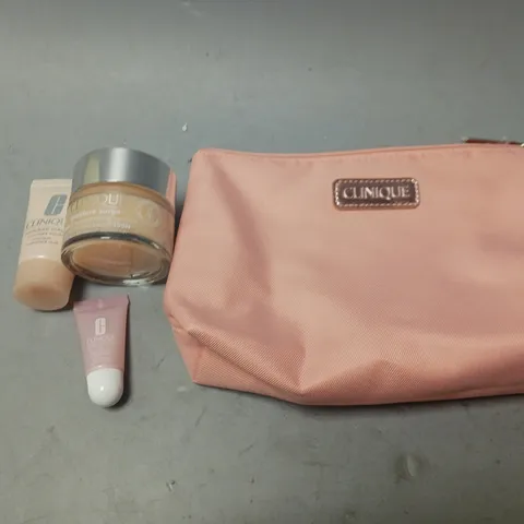 BAGGED CLINIQUE BEAUTY MOISTURE SURGE TRIO GIFTSET 