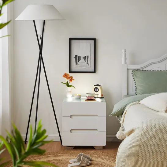 BOXED ERINN MODERN LED LIGHT BEDSIDE NIGHTSTAND IN WHITE 