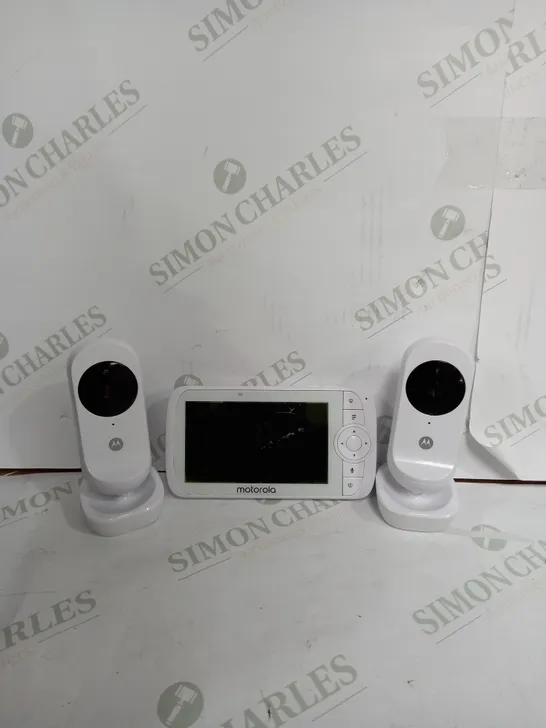 MOTOROLA BABY MONITOR WITH 2 CAMERAS