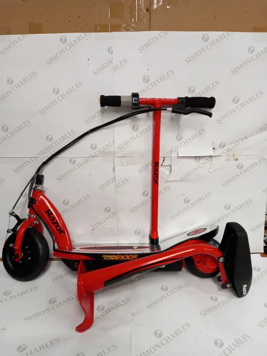 RAZOR POWERCORE E110S 24V SCOOTER - RED RRP £249.99