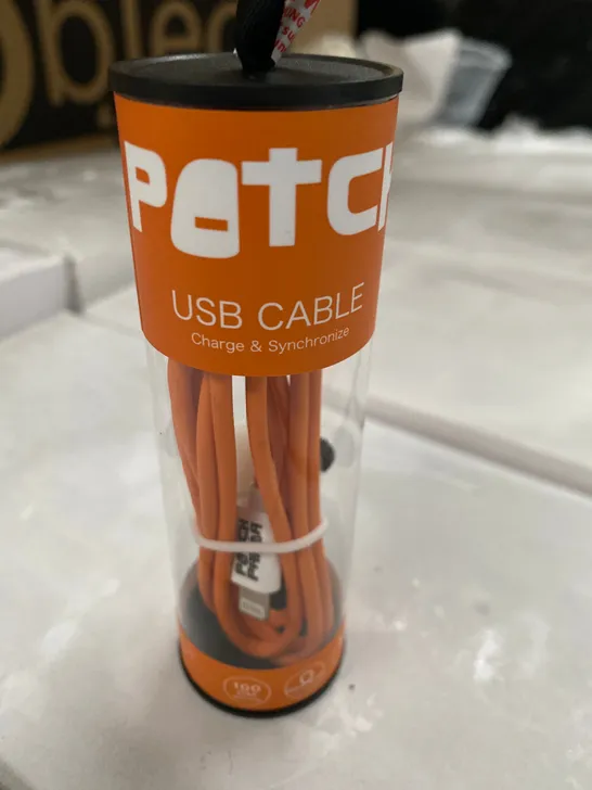 BOX OF 300 BRAND NEW PANDA USB CABLES