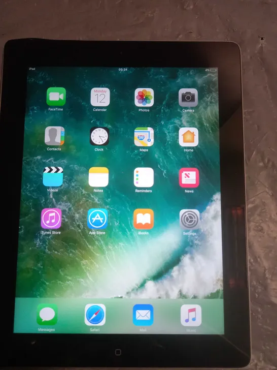 APPLE IPAD 4 16GB MD510B/A SILVER