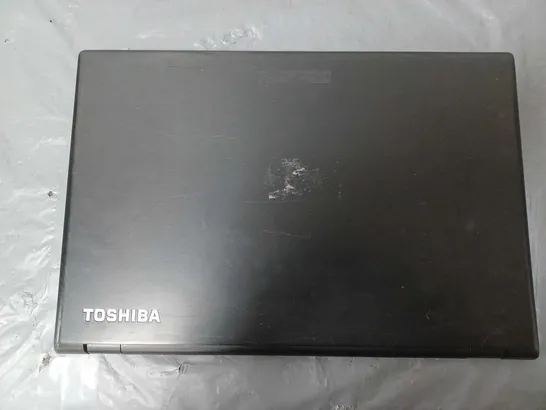 TOSHIBA SATELLITE PRO R50-B 15 INCH	I3-4005U 1.70GHZ