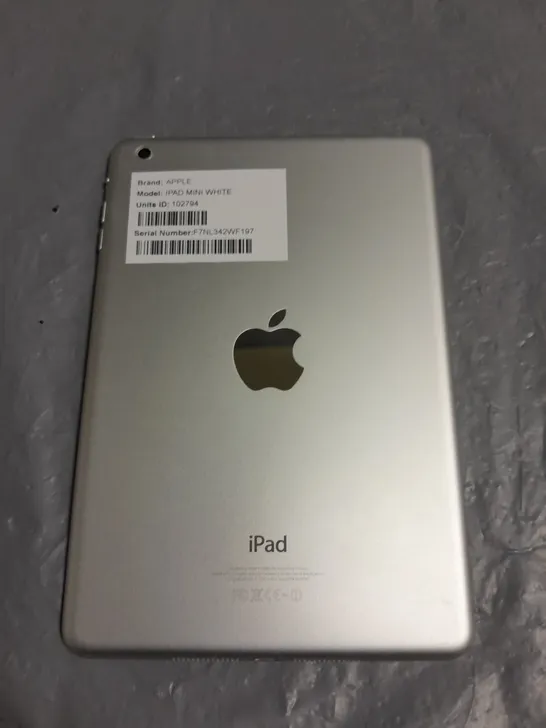 UNBOXED APPLE IPAD MINI IN WHITE - A1432