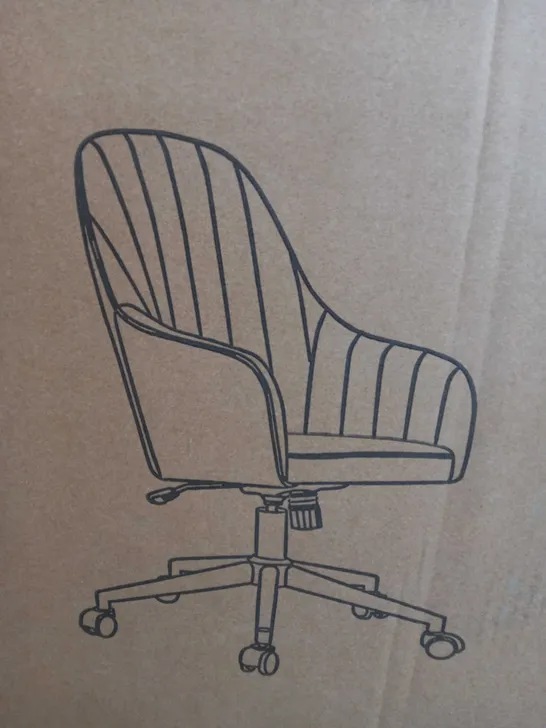 BOXED MOLBY OFFICE CHAIR - BLACK RRP £199.99