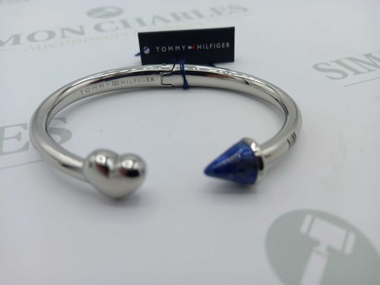 BRAND NEW TOMMY HILFIGER BANGLE SILVER AND BLUE HEART RRP £103.5