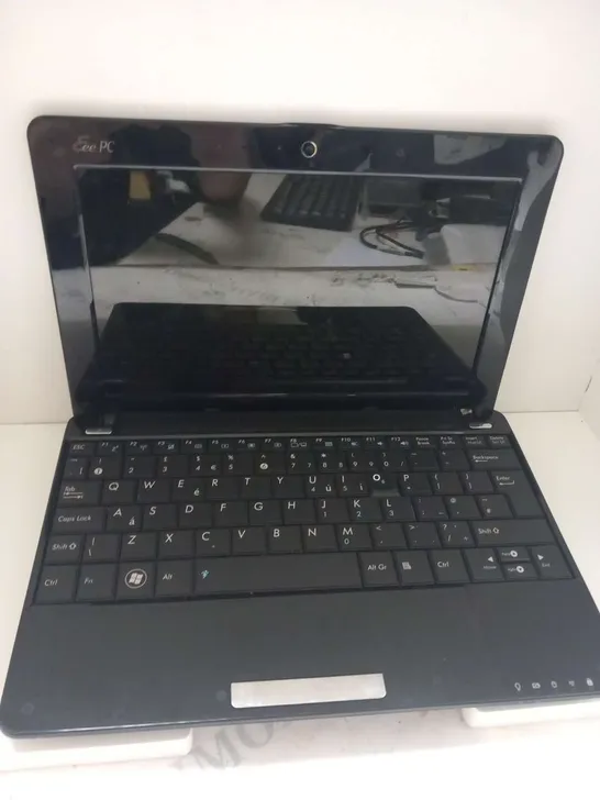 ASUS EEE PC