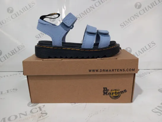 BOXED PAIR OF DR MARTENS KIDS OPEN TOE VELCRO STRAP SANDALS IN BLUE UK SIZE 10