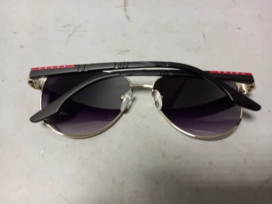 BOXED PRADA 4021 SUNGLASSES