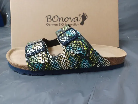 BOXED PAIR OF BONOVA SANDALS COLOURFUL SNAKE PRINT DESIGN SIZE 7 UK