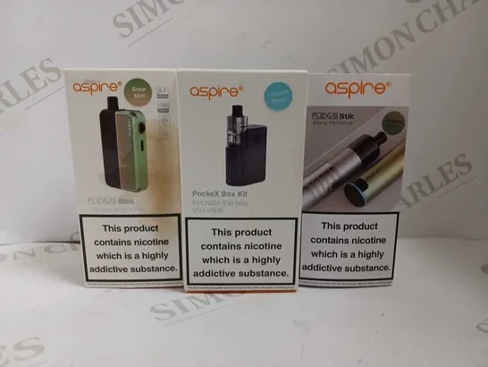 LOT OF APPROXIMATELY 26 E-CIGARETTES TO INCLUDE ASPIRE FLEXUS STIK KIT - SNOW MINT, ASPIRE POCKEX BOX KIT - TURQUOISE GREEN, ASPIRE FLEXUS BLOK - SNOW MINT, ETC