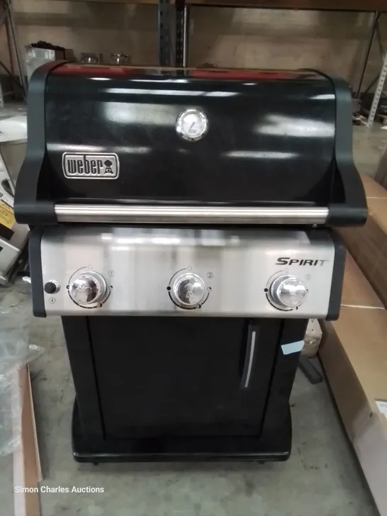 WEBER SPIRIT 3 BURNER GAS BBQ