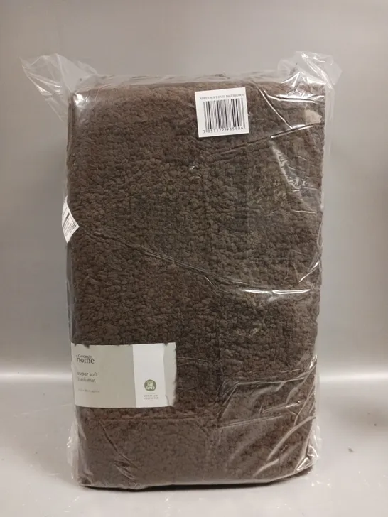 24 X BRAND NEW SUPER SOFT BATH MATS IN BROWN - 50 X 80CM